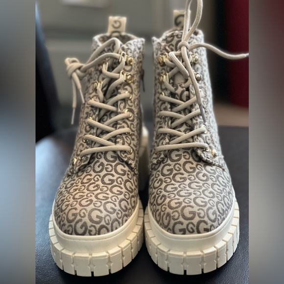 GBG Women’s Combat Boots - Picture 1 of 6